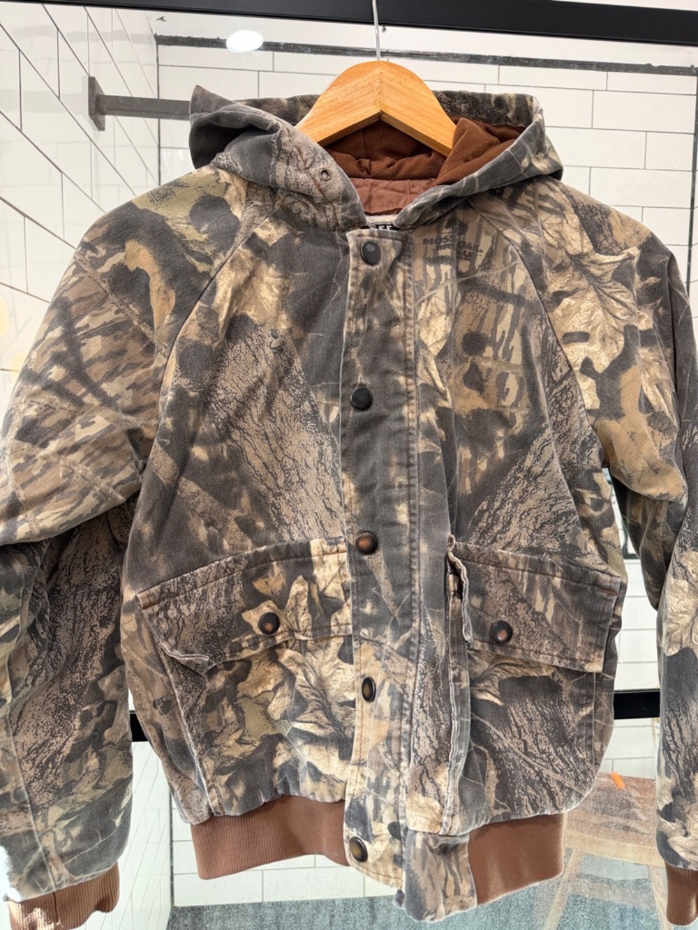 Vintage Camo Hooded Jacket - Picture 5 of 7